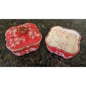 Temptations Floral Lace Design Red Set Of 2 Square Ribbon Ramekins 1 Lid 16oz